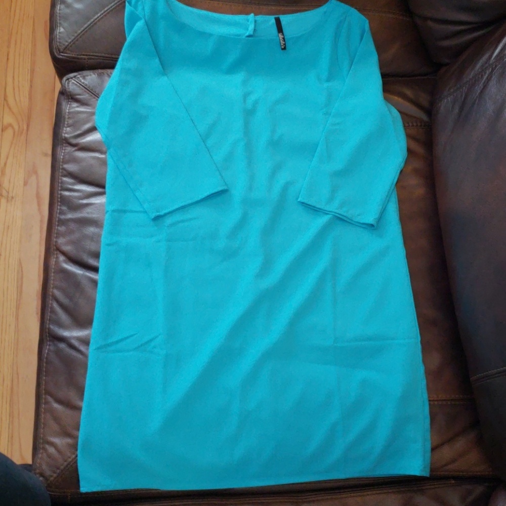 NWOT! Lulu's Open Heart Shift Dress  Small - Picture 2 of 5